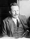 https://upload.wikimedia.org/wikipedia/commons/thumb/9/97/Kermit_Roosevelt_1926.jpg/100px-Kermit_Roosevelt_1926.jpg